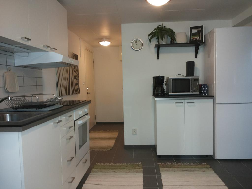 Laegenhet Lillisgarden Guest House Vallåkra Room photo